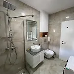 Centar Penthouse Apartment *