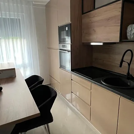 Centar Penthouse Апартаменты Биелина